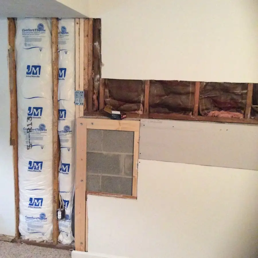 Wall insulation replacement during Structural Drying in Union Mill
